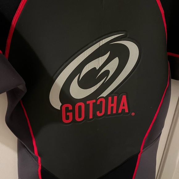 Gotcha wetsuit men’s size small. - Picture 2 of 7